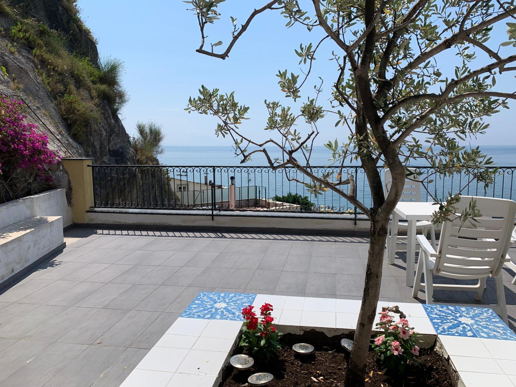 Amalfi Coast Emotions Vietri Exterior foto